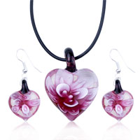 Murano Glass Jewelry - red flower heart shaped pendant and earring set Image.