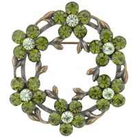 Brooches & Pins - daisy wreath brooch Image.